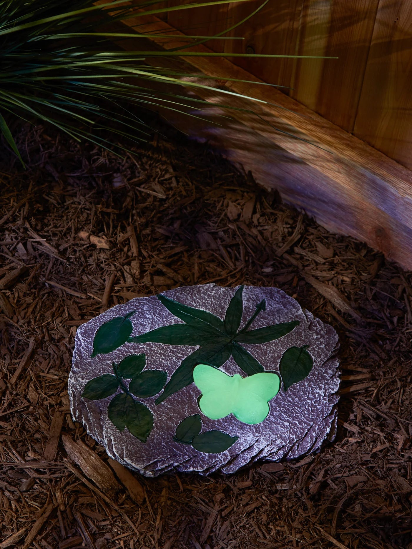 Polyresin Butterfly Glow in the Dark Stepping Stone