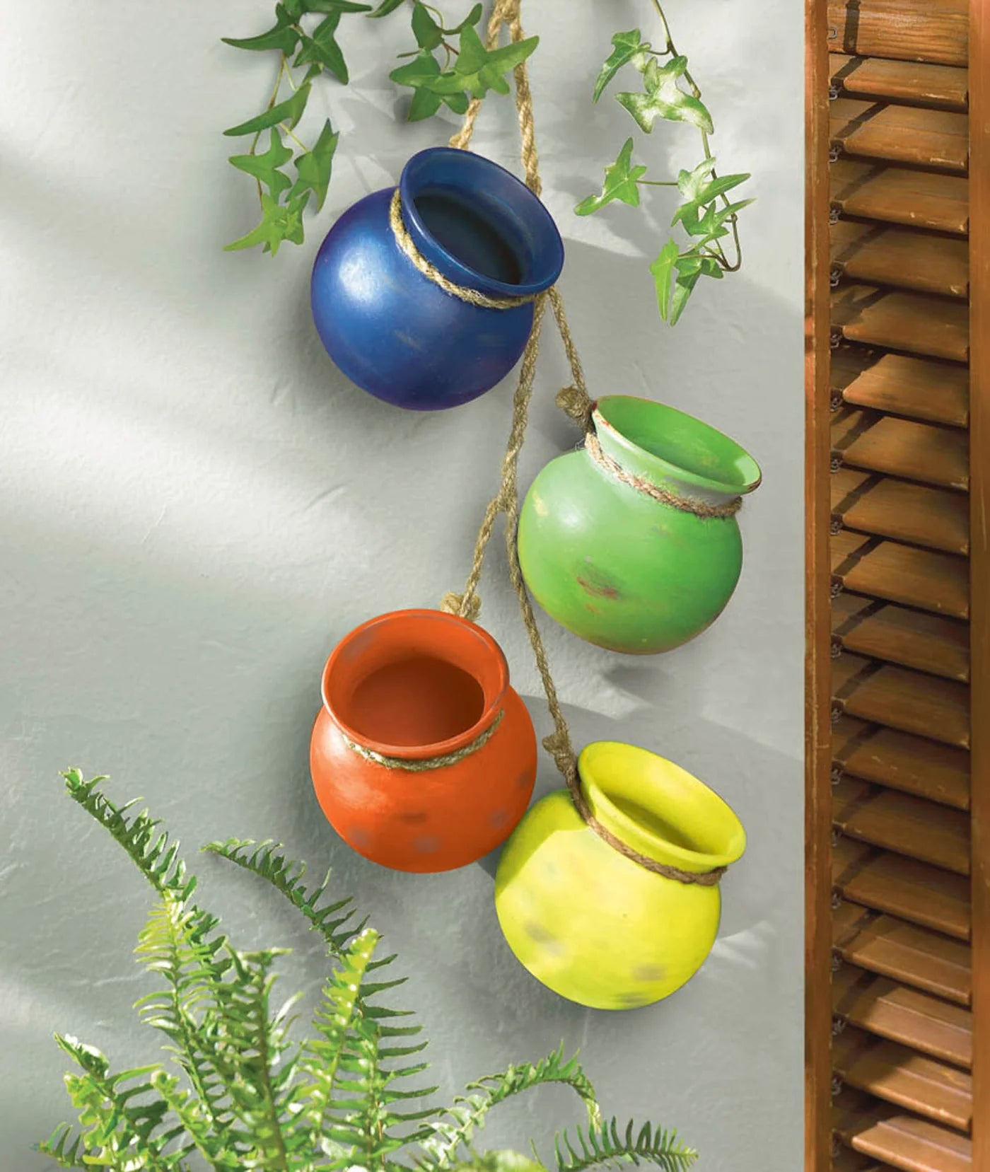 Terra Cotta Fiesta Dangling Pots