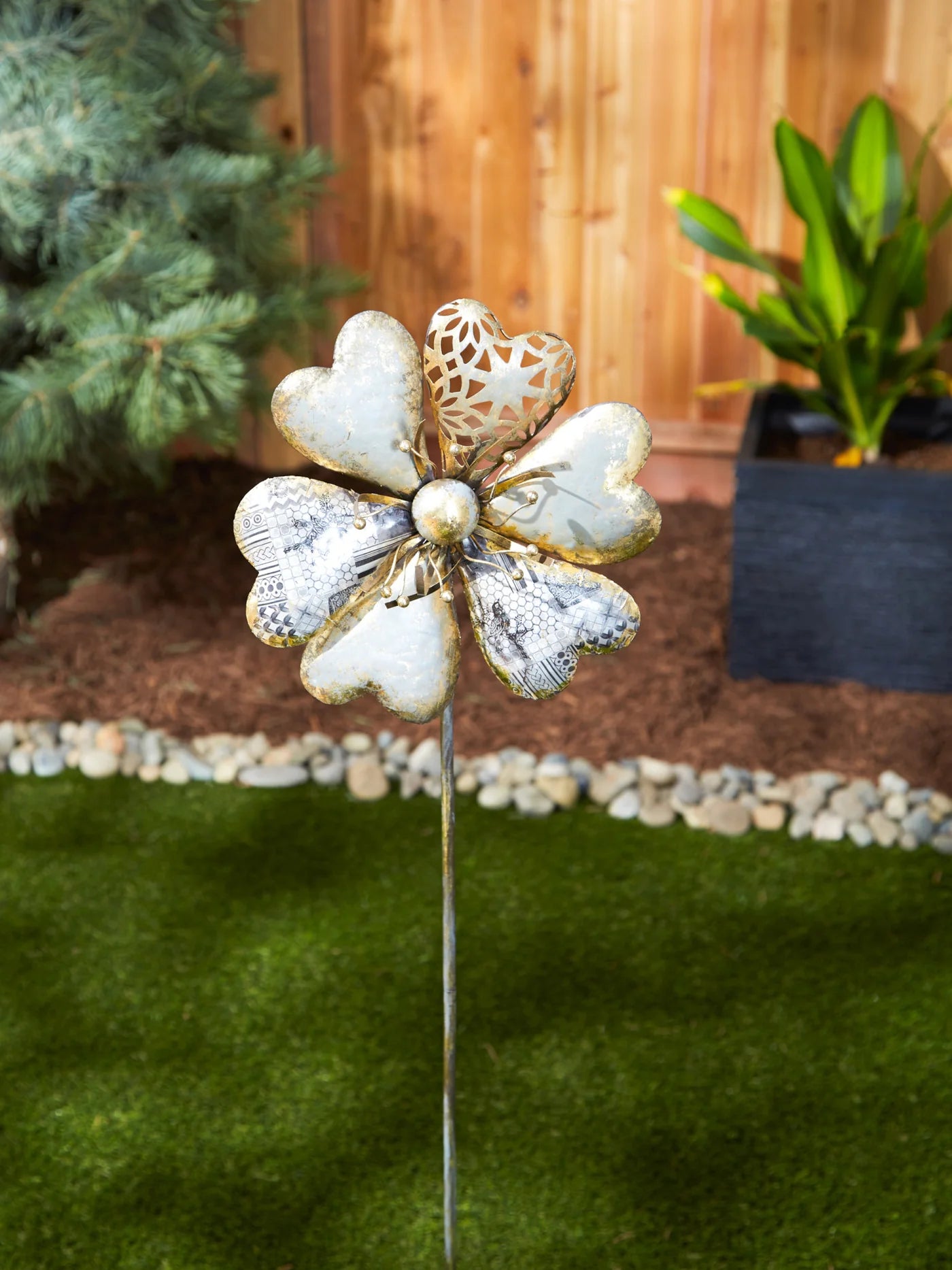 Iron Medium Flower Garden Stake