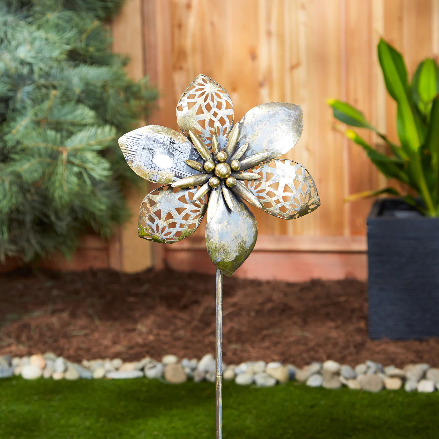 Iron Small Flower Garden Stake